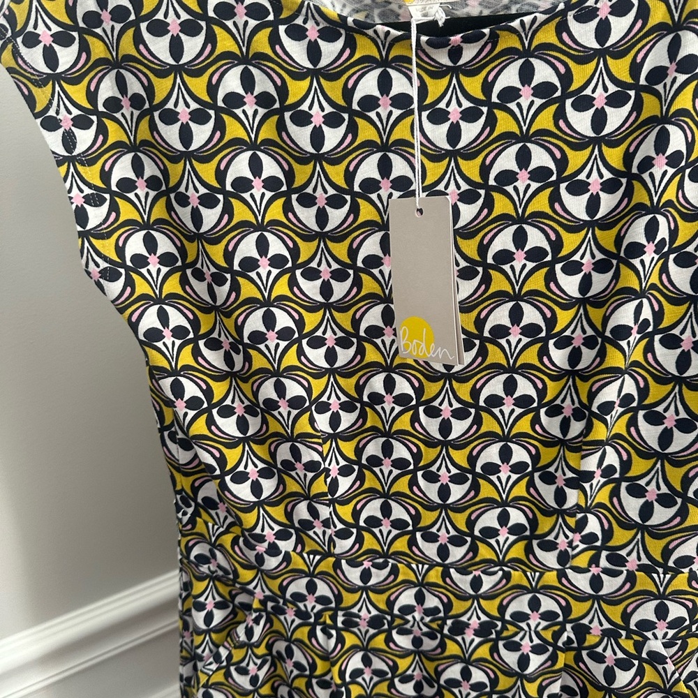 Boden Dress - Picture 4 of 6